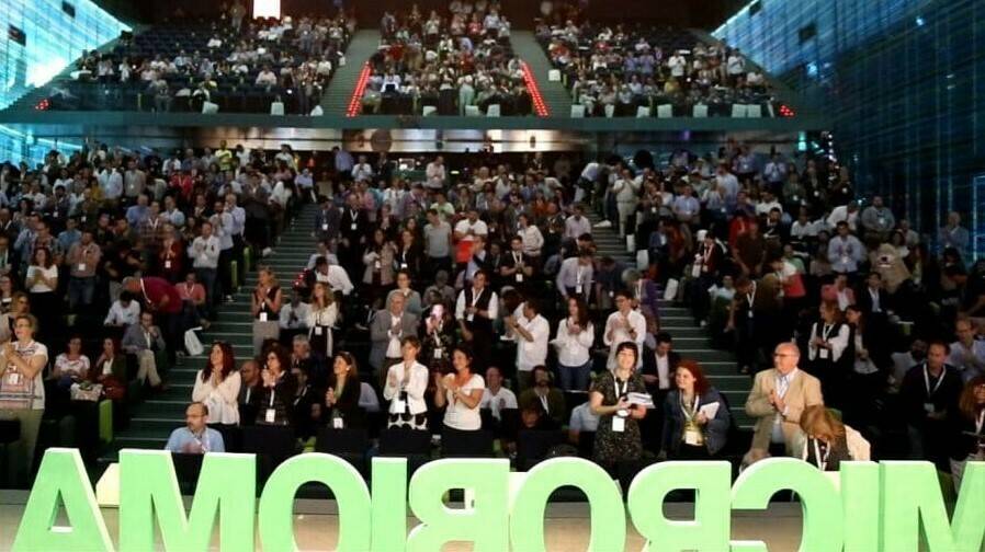 Microbioma-Lacasa|microbioma-2|Microbioma-PonenciaMicrobioma|Microbioma-AuditorioElBatel